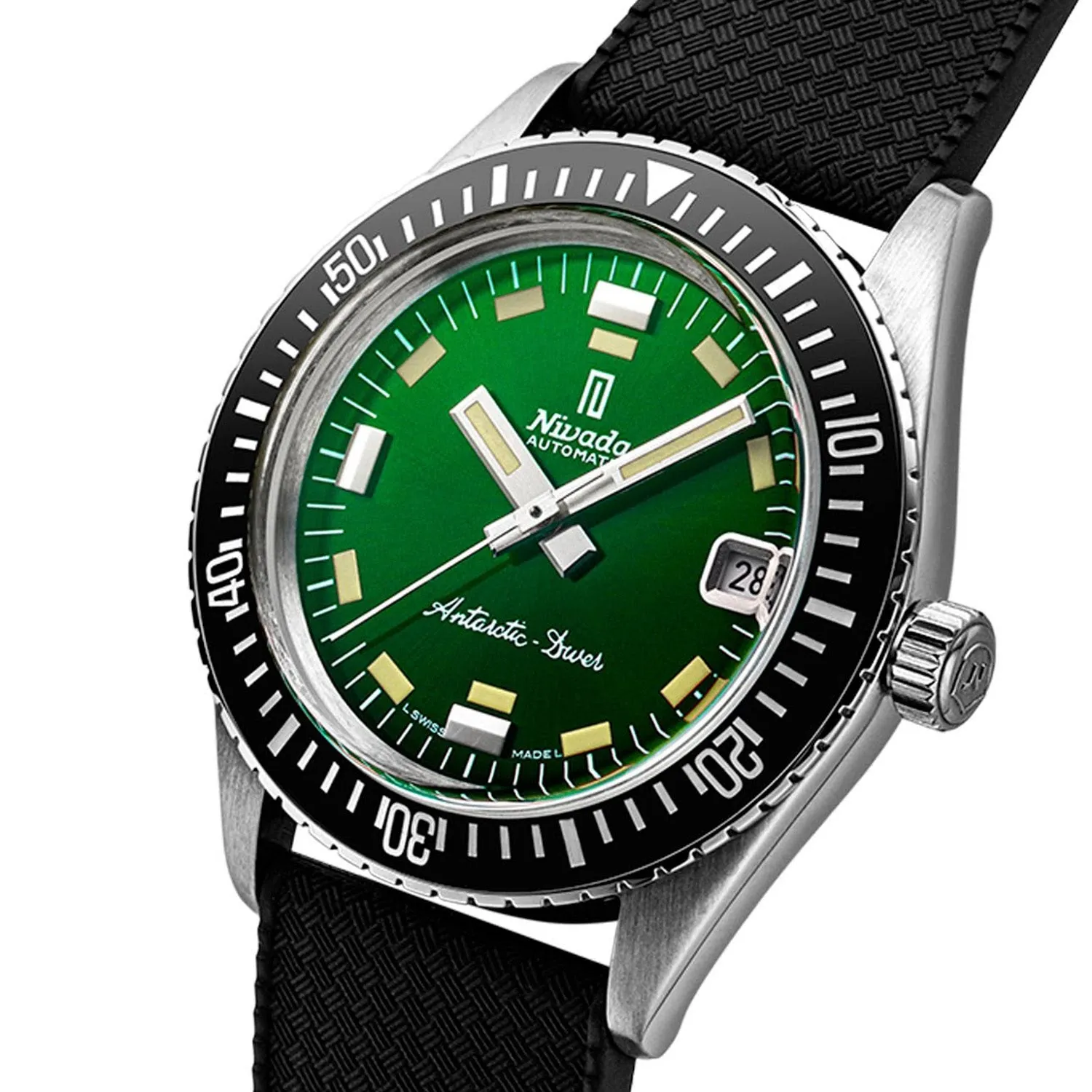 Nivada Grenchen Antarctic Diver Automatic – 32053A01