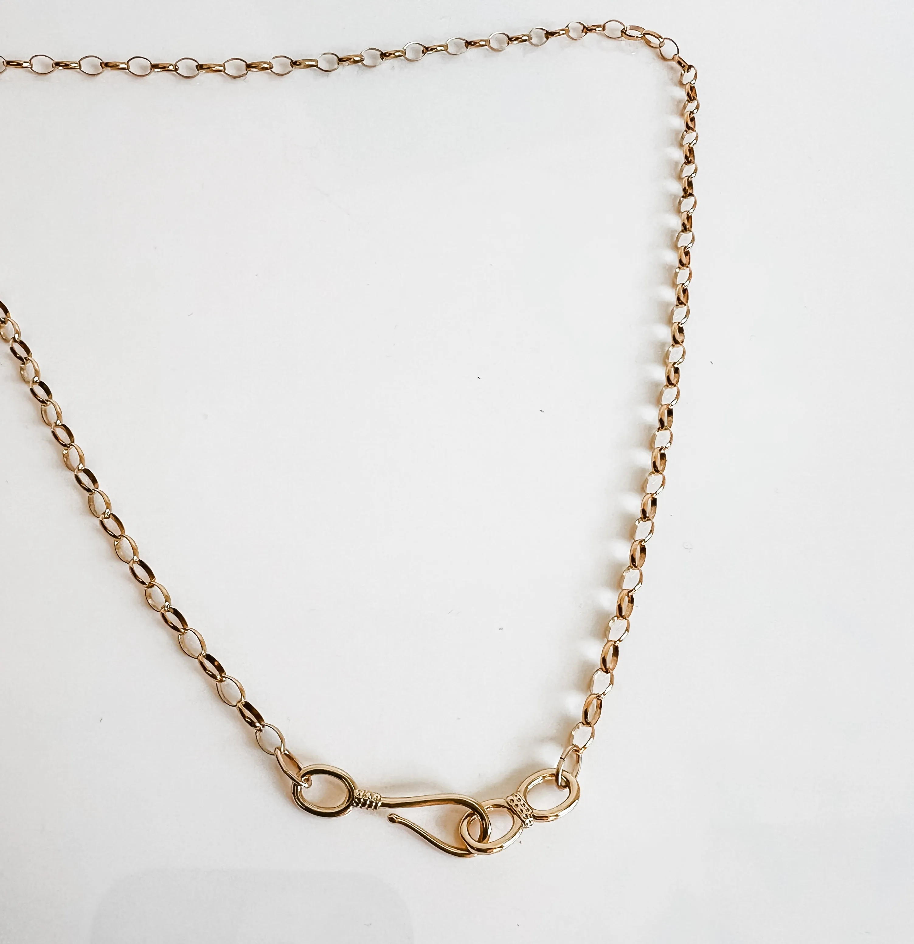 NORA RED HEART CHAIN
