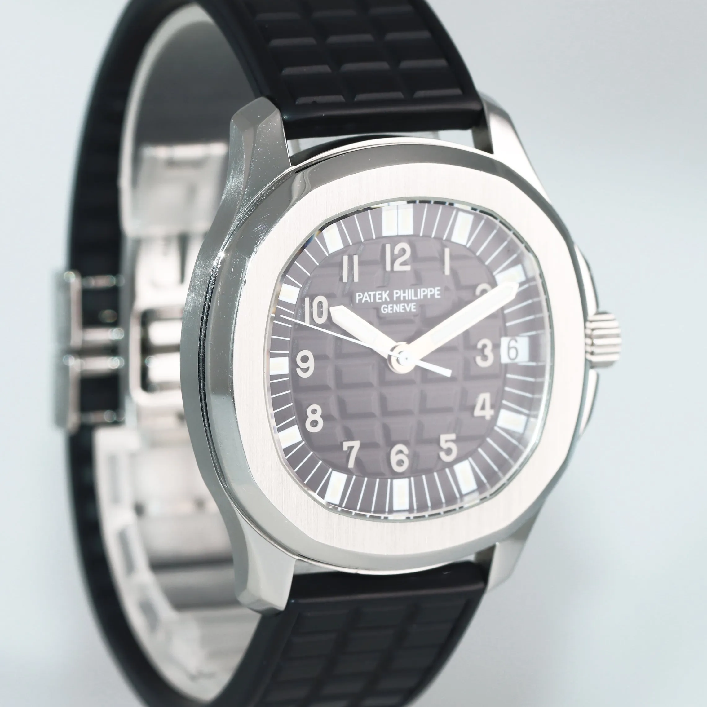 PAPERS Patek Philippe Tritium Steel Aquanaut Black Rubber JUMBO 5065 38mm Watch