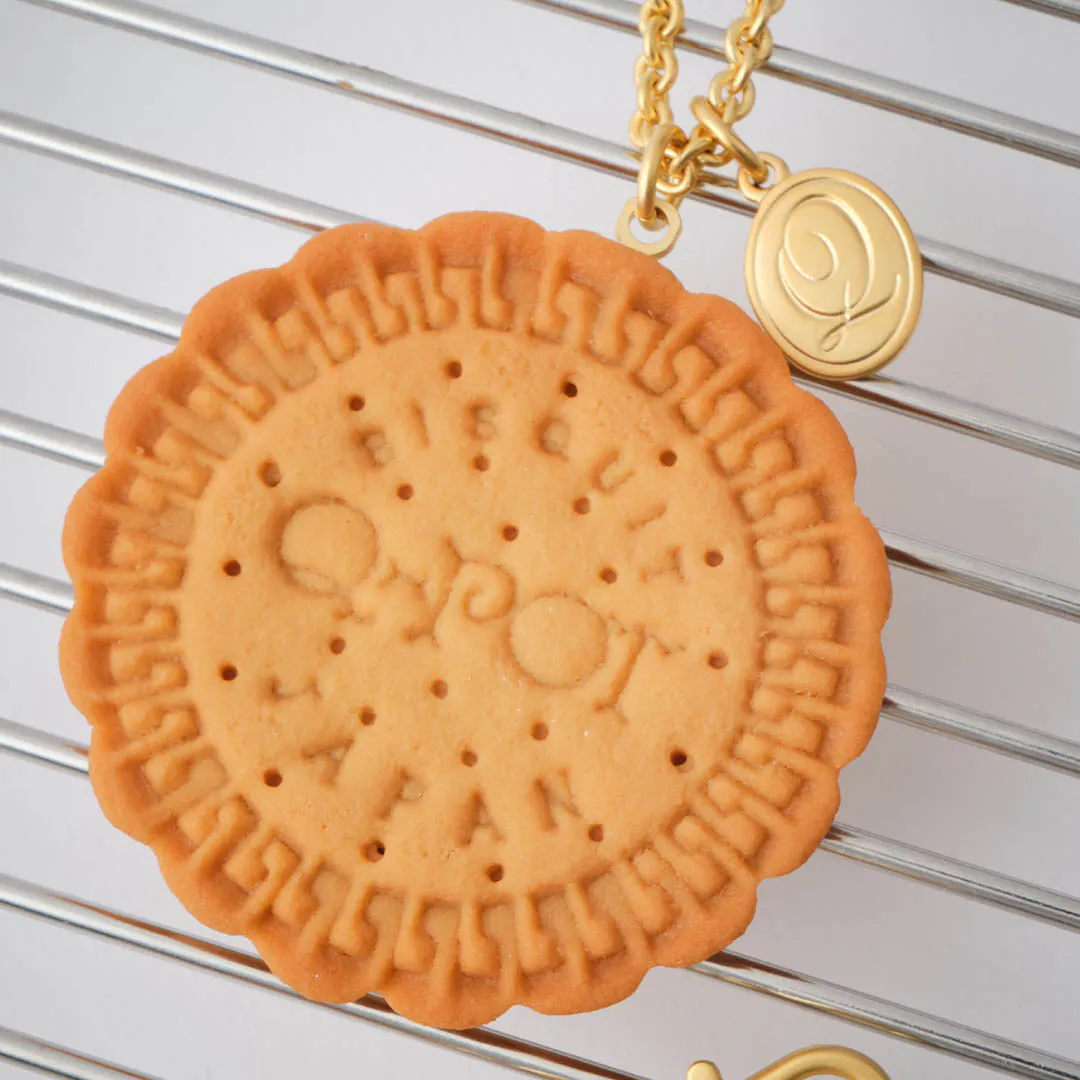 Q-pot. Original Freshly Baked Cookie Necklace (Plain)【Japan Jewelry】