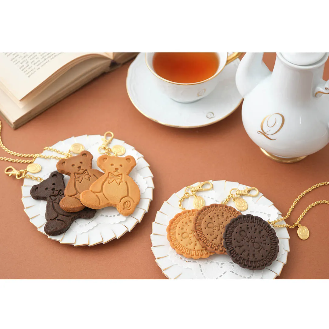 Q-pot. Original Freshly Baked Cookie Necklace (Plain)【Japan Jewelry】