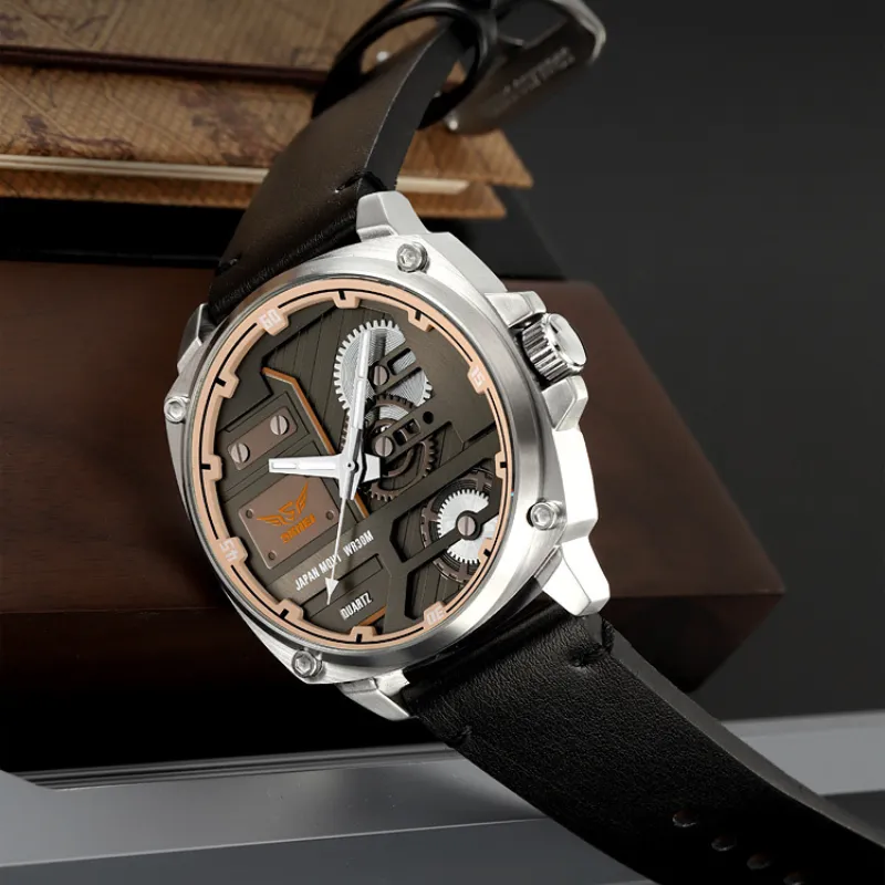 QUARZ | Stylish, Waterproof Watch