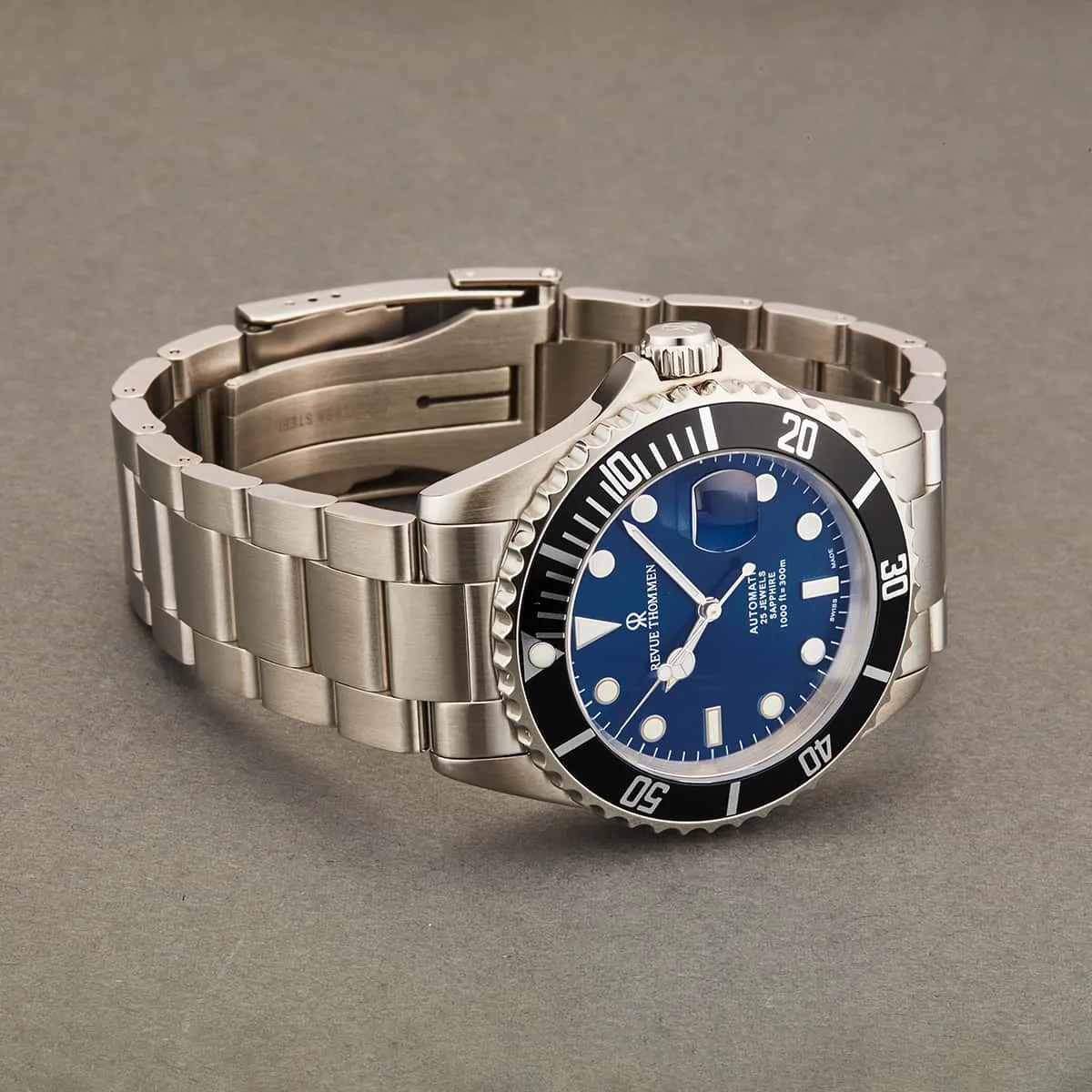 Revue Thommen Men's 17571.2123 'Diver' Blue Dial Stainless Steel Swiss Automatic Watch