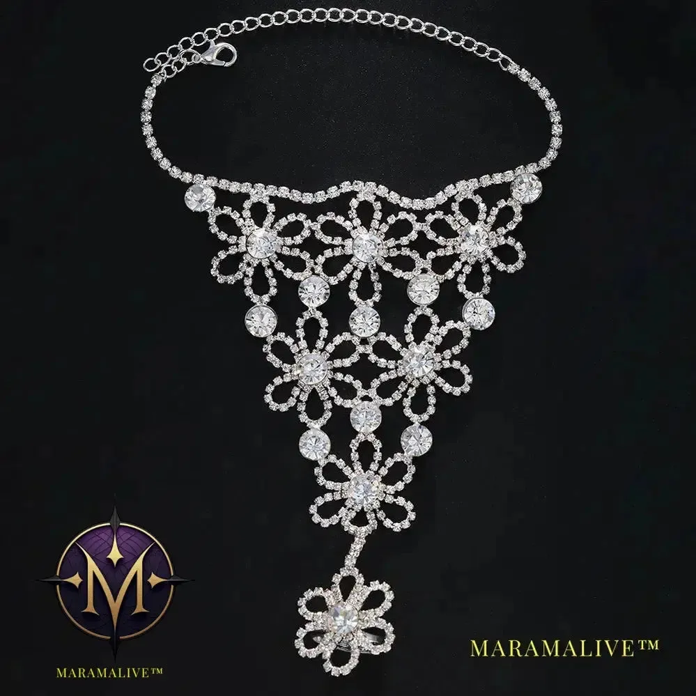 Ring Charm Finger Mesh Linked Bracelet Jewelry Femme for Women Hand New Fashion Luxury Bangles 2024 Designer