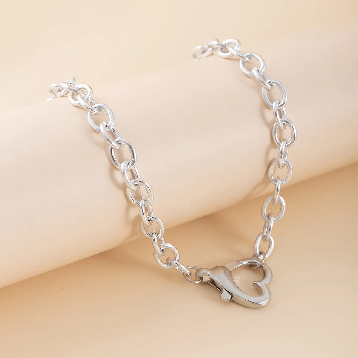 Silver-Plated Heart Clasp Chain Necklace