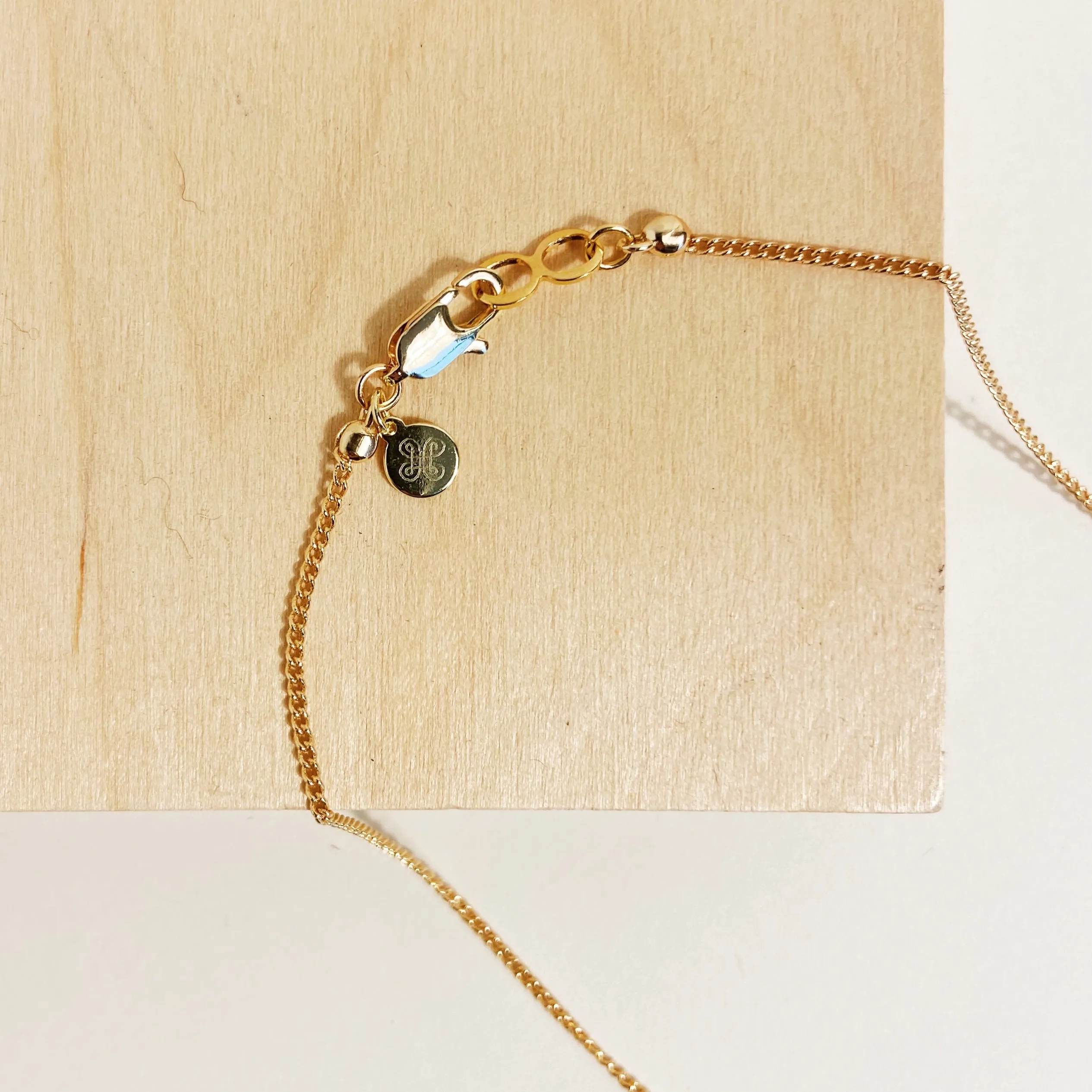 Simpatico Necklace in Neutral Tones