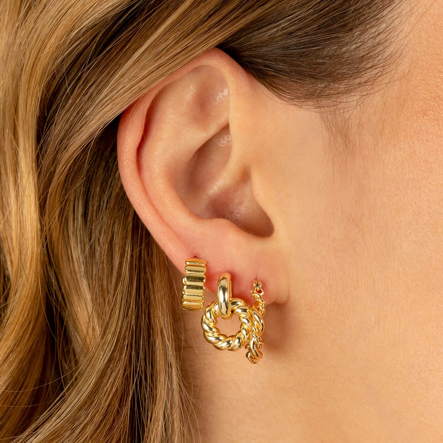 Solid Twisted Rope Hoop Earring