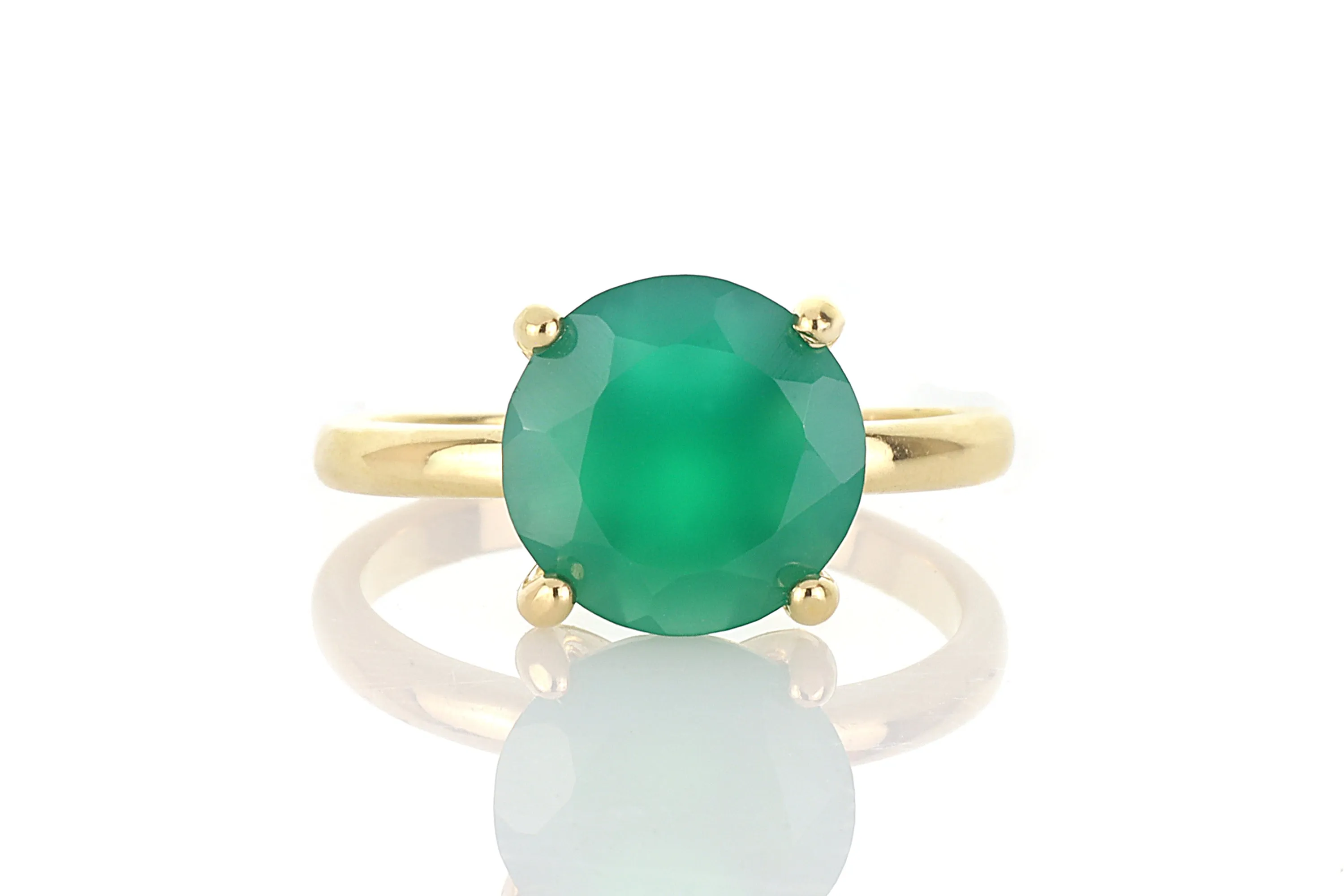 Solitaire Onyx Gemstone Rings in Gold