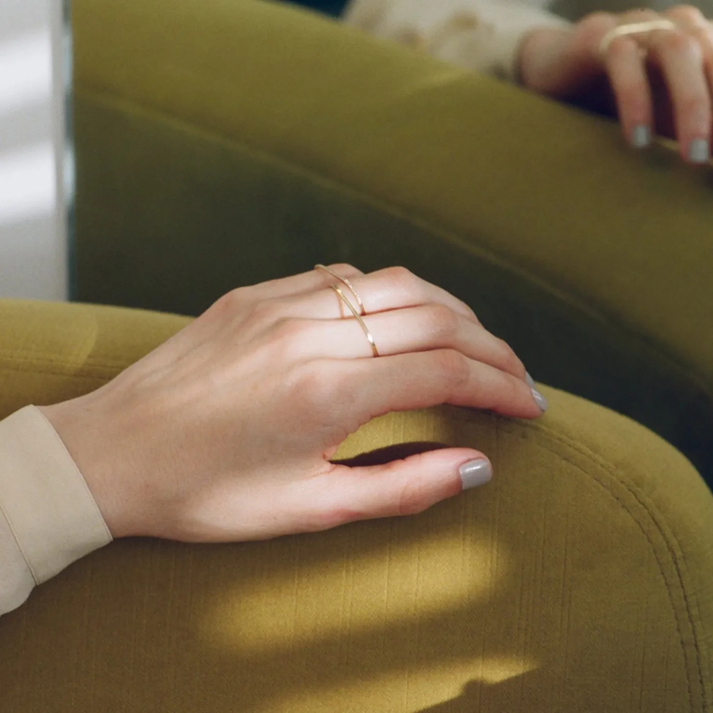 Staple Ring with White Pavé Diamonds