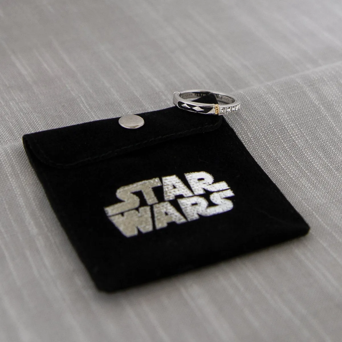 Star Wars X RockLove Ahsoka Tano Crystal Lightsaber Ring