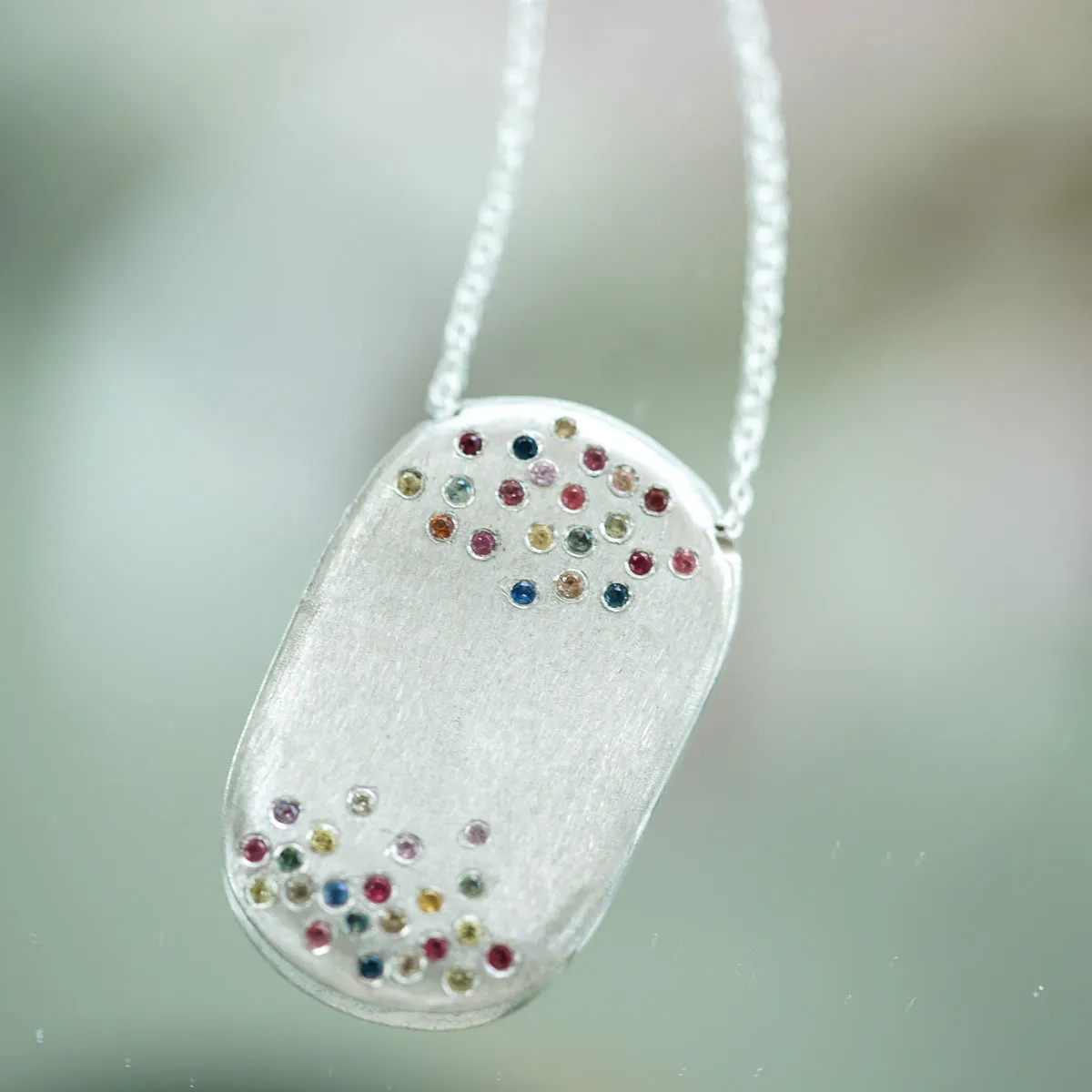 Starburst Large necklace with sapphires