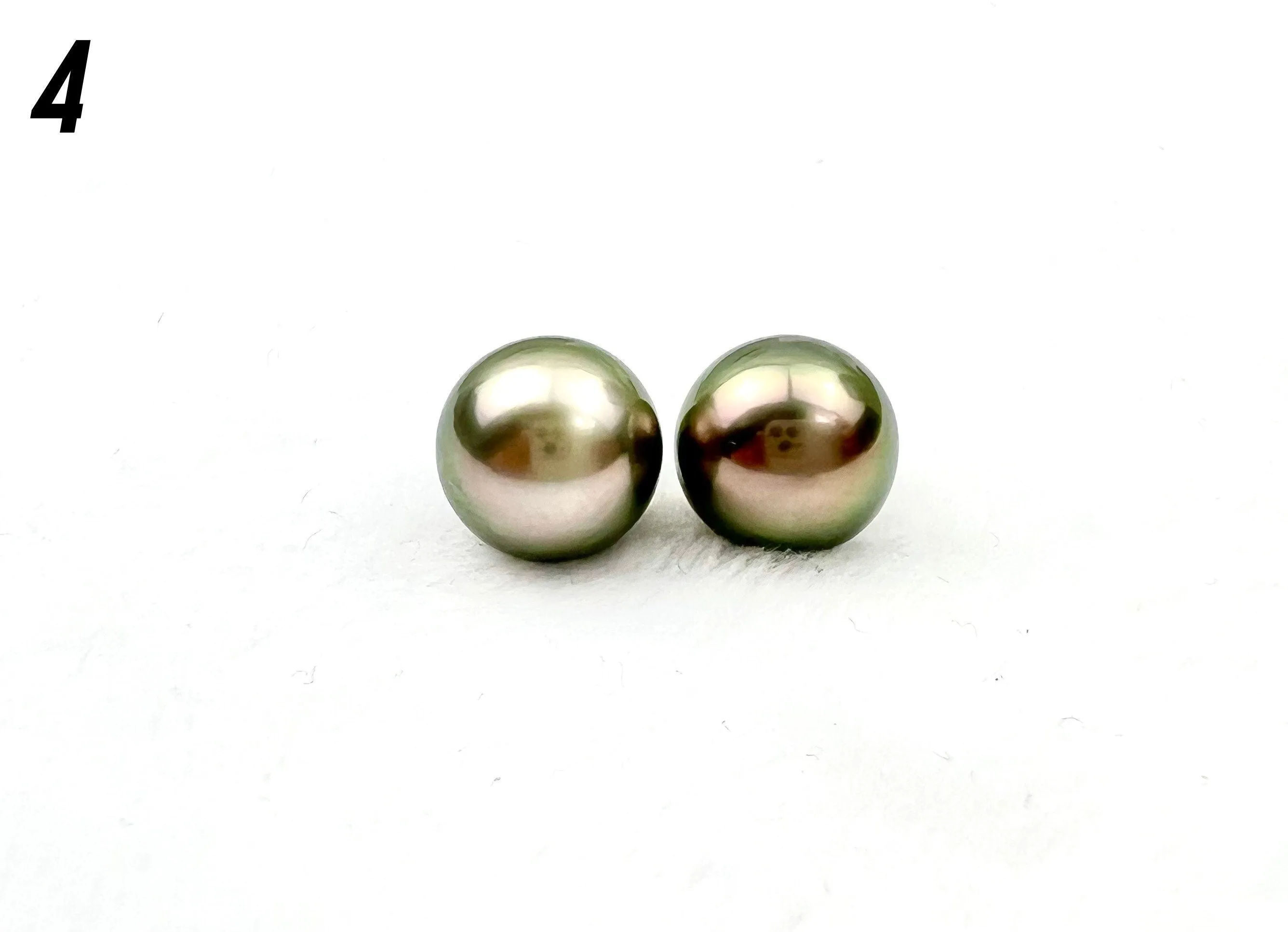 Stunning 9mm Round AAA Tahitian Paired Pearls