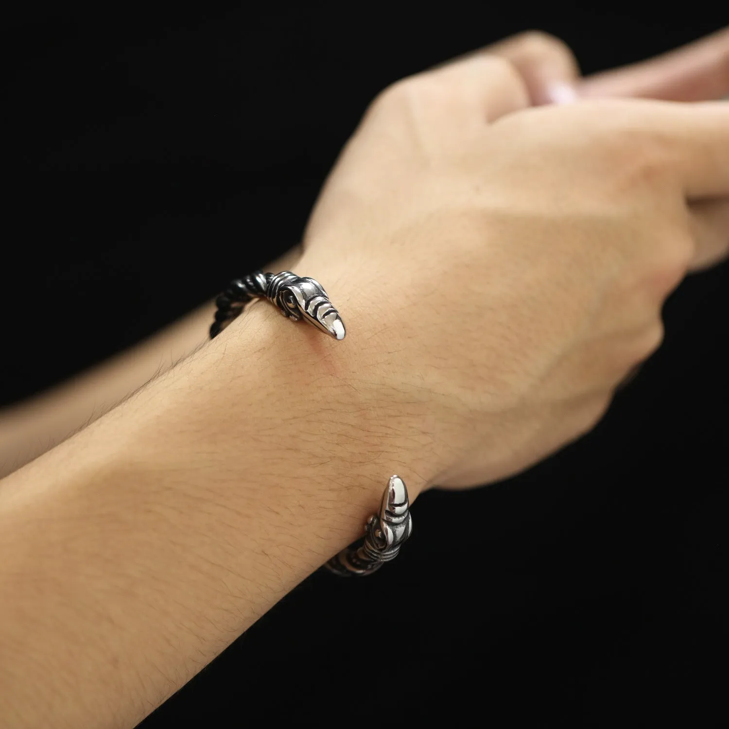 Stylish Mens Accessory Bold Titanium Twisted Bracelet