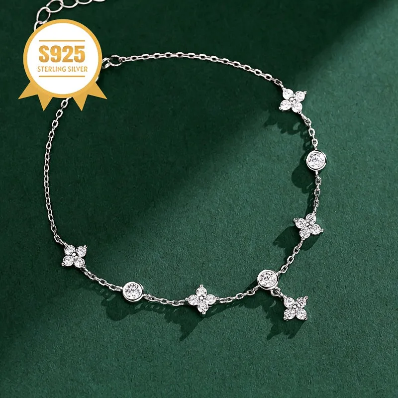 Stylish Zirconia Clover Bracelet for Women