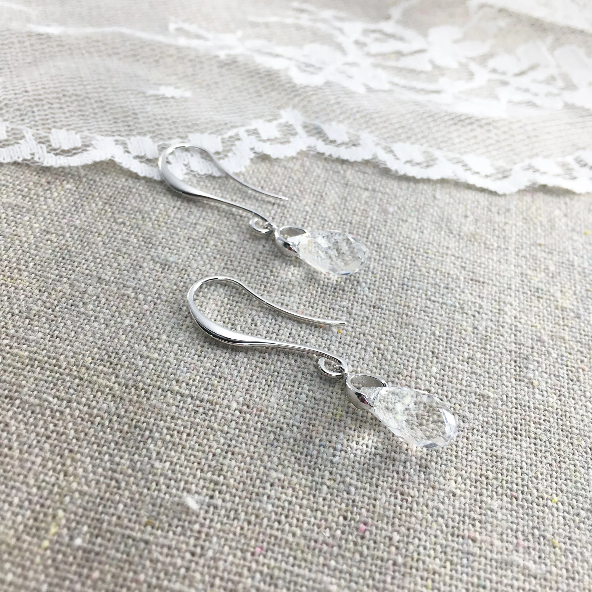 Sway Teardrop Earrings