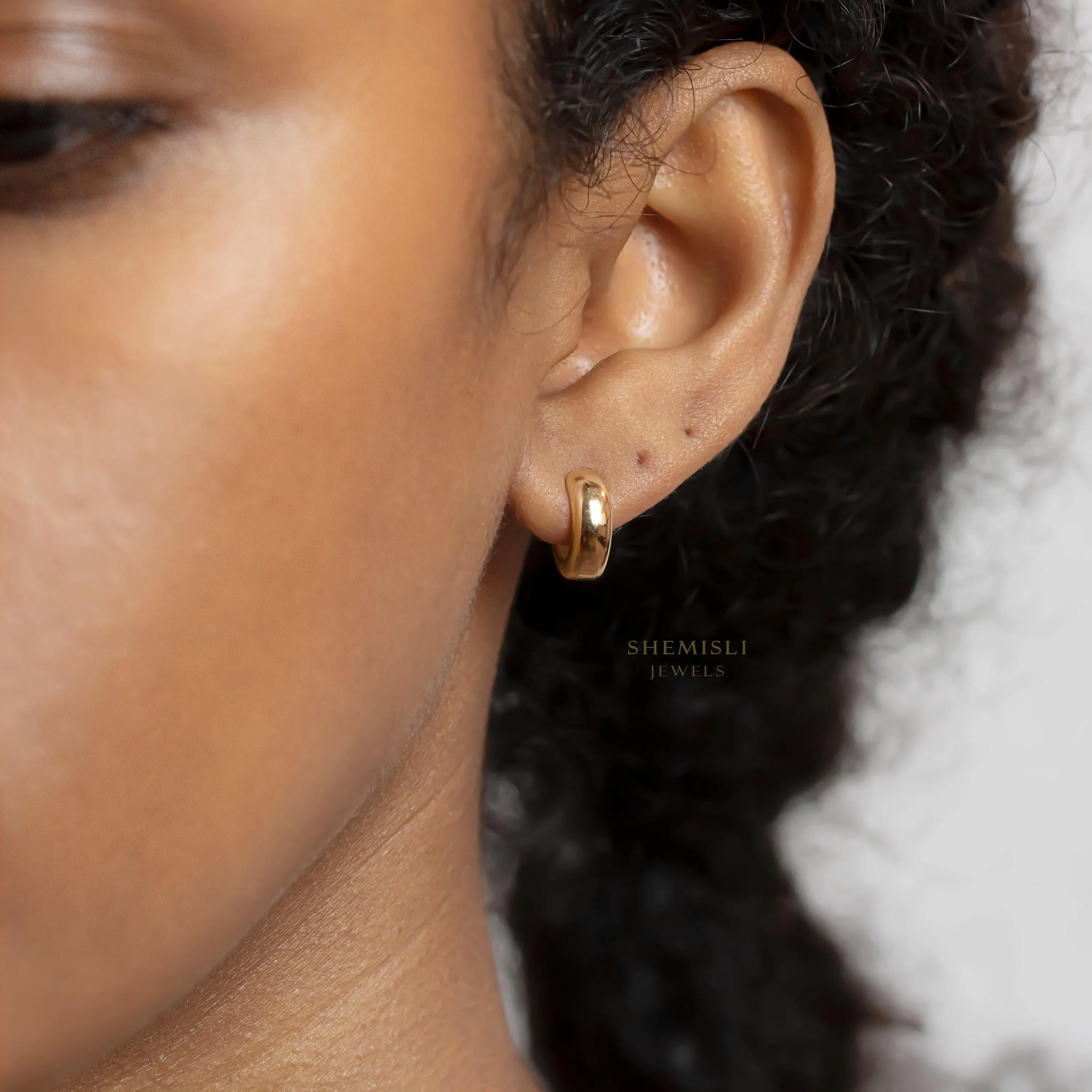 Thick Hoop Earring, Huggies, Unisex, Gold, Silver SHEMISLI - SH020