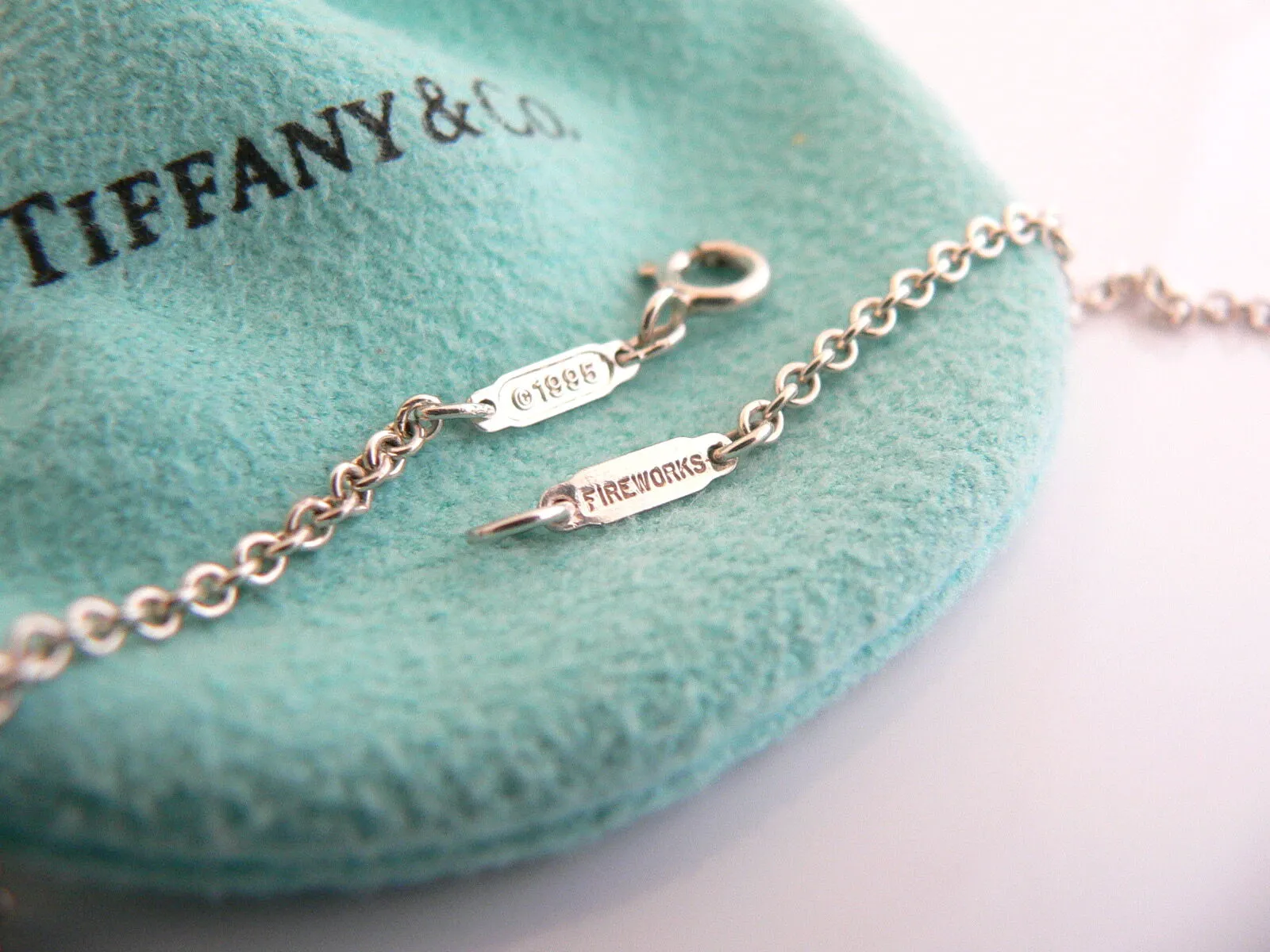 Tiffany & Co Onyx Gemstone Fireworks Necklace Pendant 18 In Chain Silver Gift