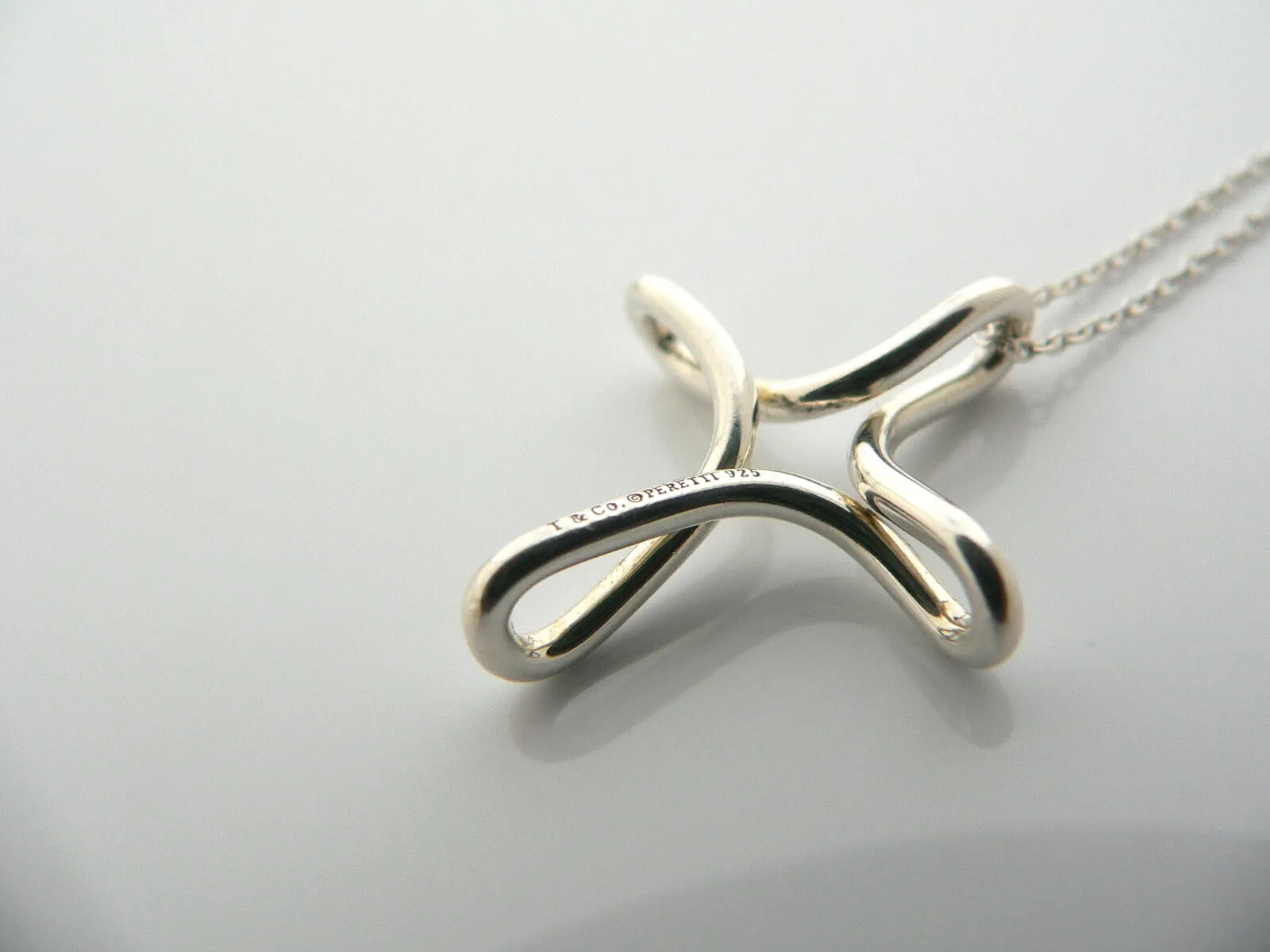 Tiffany & Co Peretti Infinity Cross Necklace Pendant Charm Chain Silver Gift