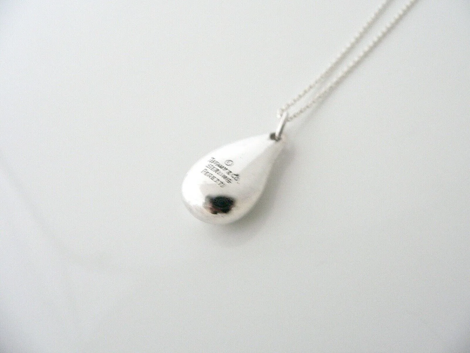 Tiffany & Co Peretti Large Teardrop Necklace Pendant Charm Gift Love Silver