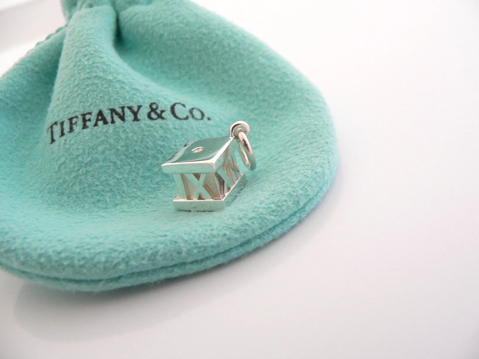 Tiffany & Co Silver Diamond Atlas Cube Charm Pendant Excellent Love Gift Pouch