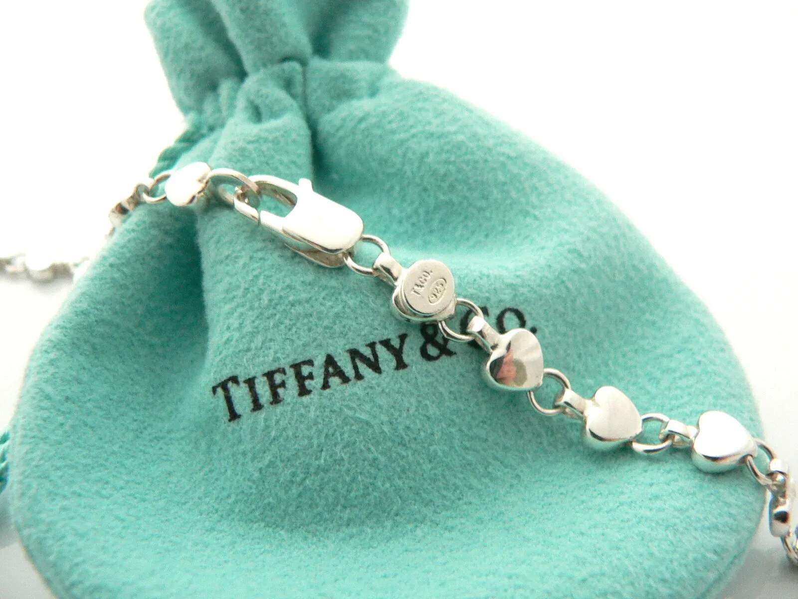 Tiffany & Co Silver Heart Link Necklace Pendant Chain Gift Pouch Love Pouch Rare