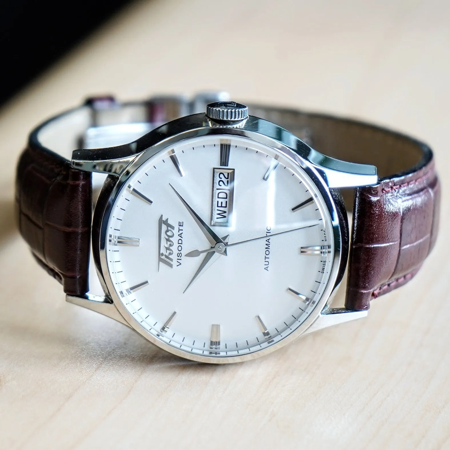 TISSOT Visodate Automatic Watch T019.430 Day/Date 25 Jewels S.S. Wristwatch - Original Tissot Leather Strap