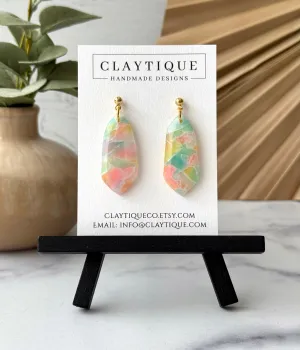 **Translucent Spring Dagger Earring