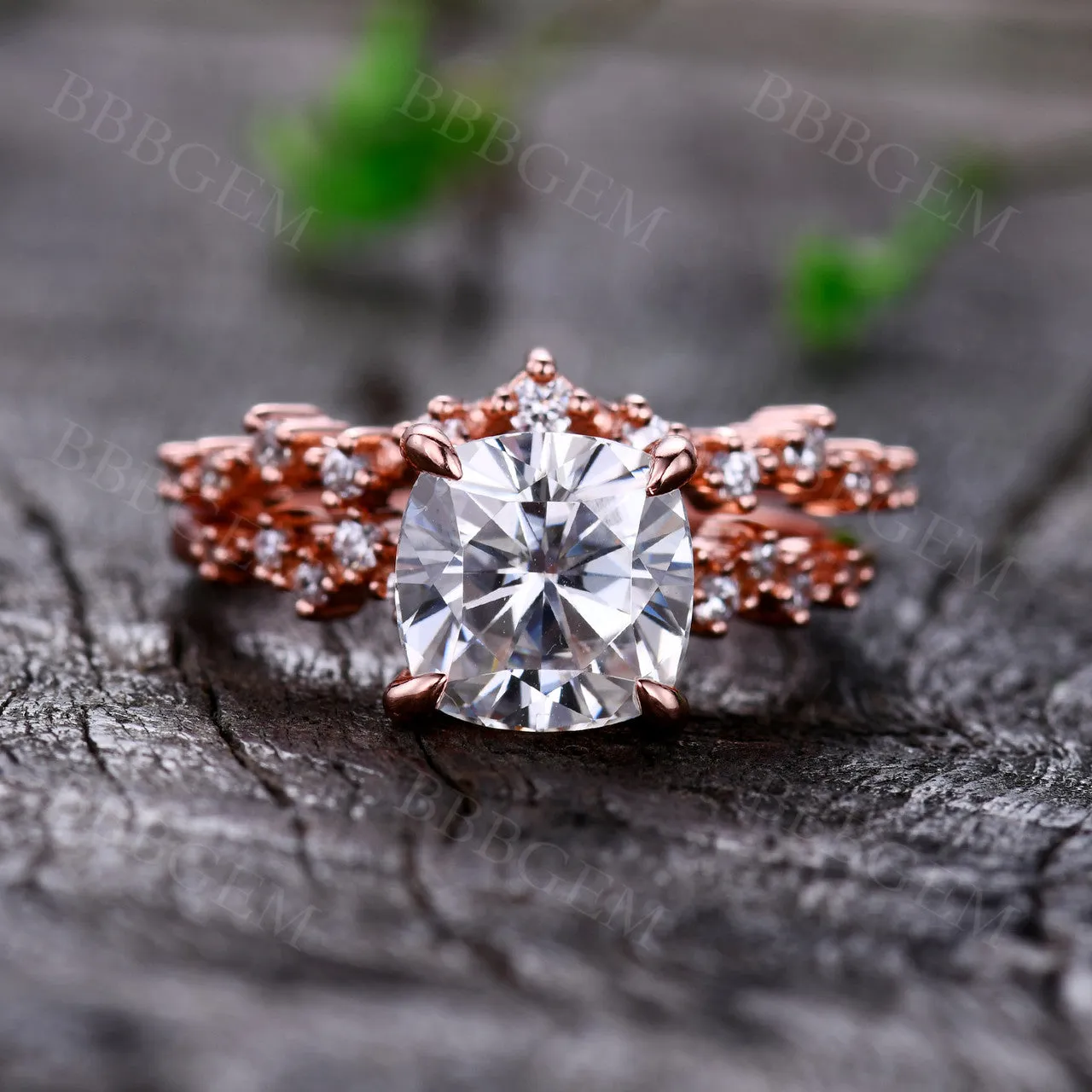 Unique 1.7 Carat Cushion Cut Moissanite Bridal Ring Set With Cluster Moissanite Matching Band Rose Gold