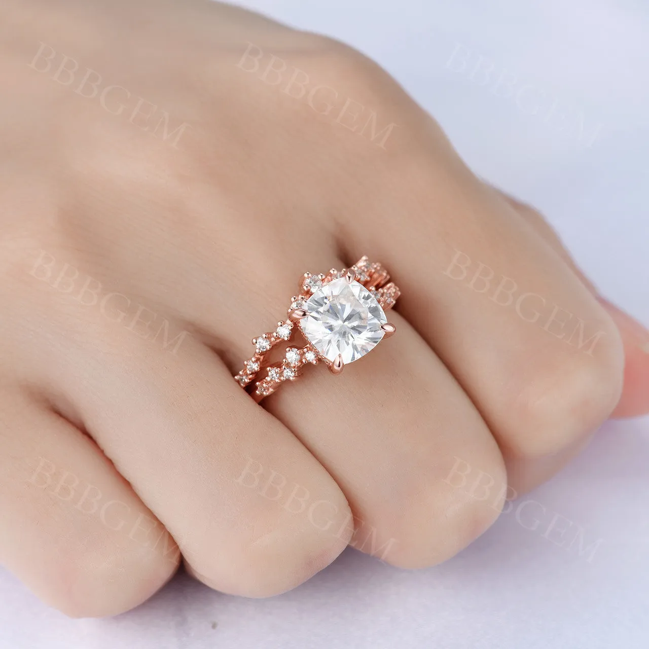 Unique 1.7 Carat Cushion Cut Moissanite Bridal Ring Set With Cluster Moissanite Matching Band Rose Gold