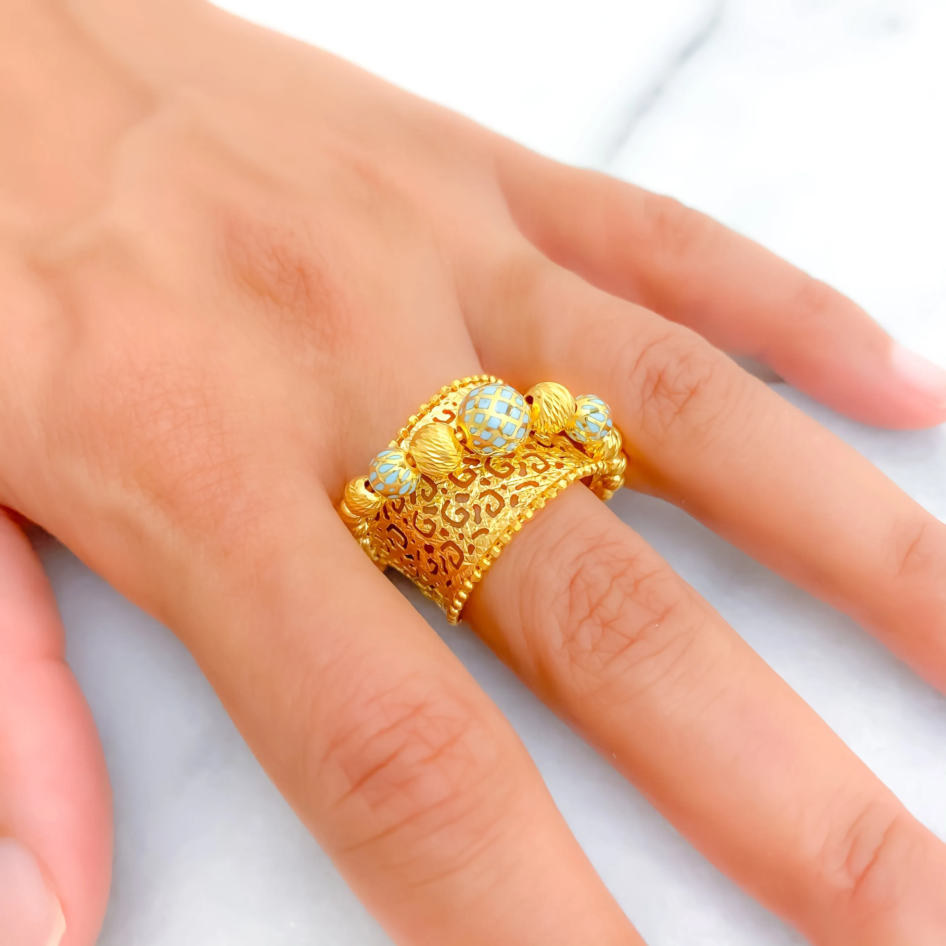 Unique Enameled Orb 21k Gold Netted Ring