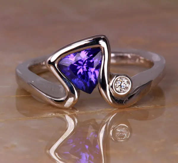 Unique Trilliant Tanzanite and Diamond Ring