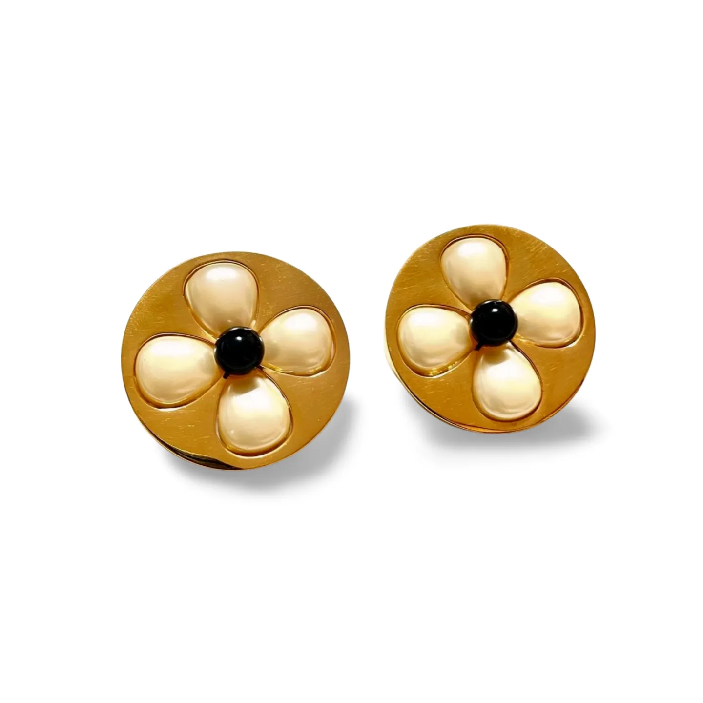Vintage CHANEL round jumbo earrings with faux pearl petal flower, clover motifs. Very chic and mod jewelry. 061126ac2