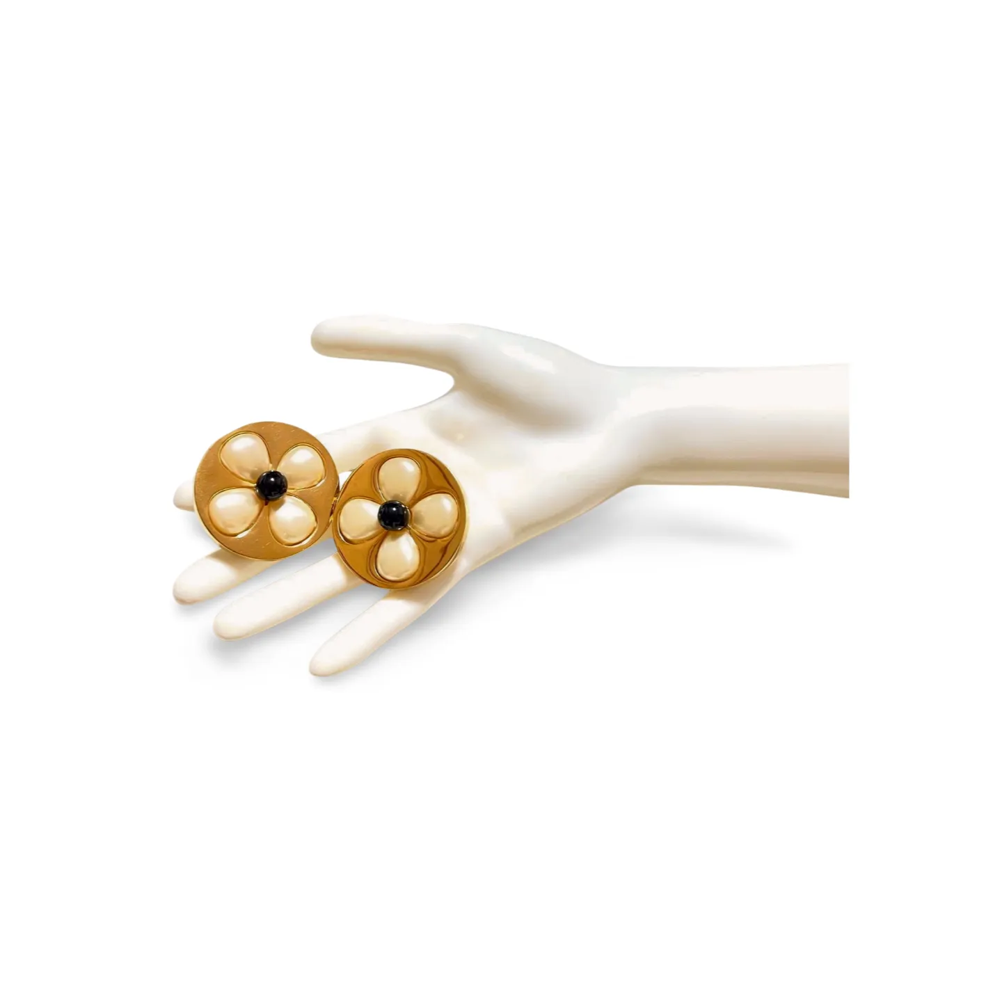 Vintage CHANEL round jumbo earrings with faux pearl petal flower, clover motifs. Very chic and mod jewelry. 061126ac2