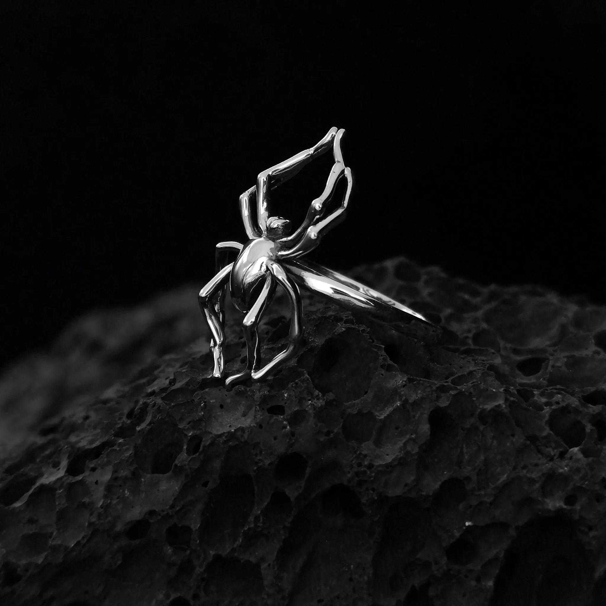 Web of Darkness: Handcrafted Gothic Ring