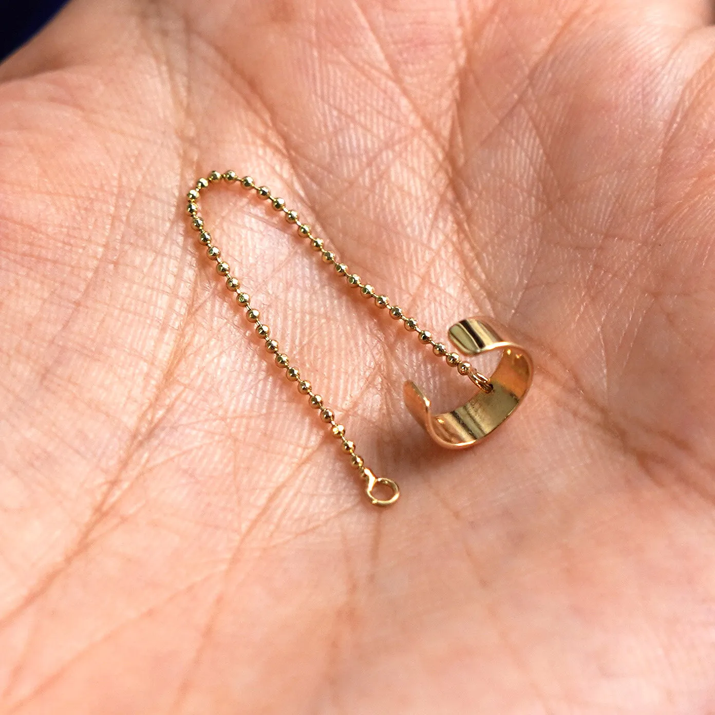 Wide Cuff With Chain