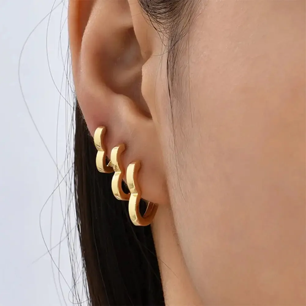 Y2K Minimalist Heart-Shaped Earrings for a Chic Look